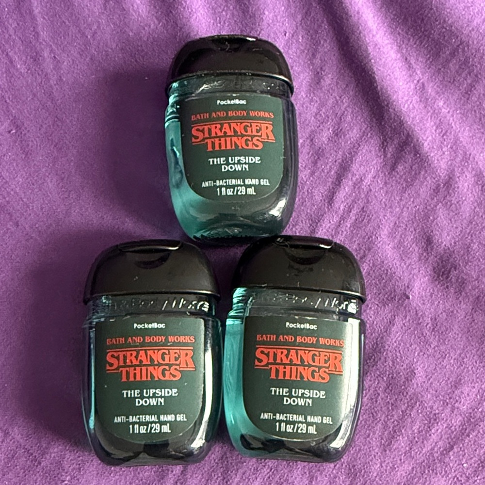 Bath & Body Works Stranger Things Hand Gel - Green and Black